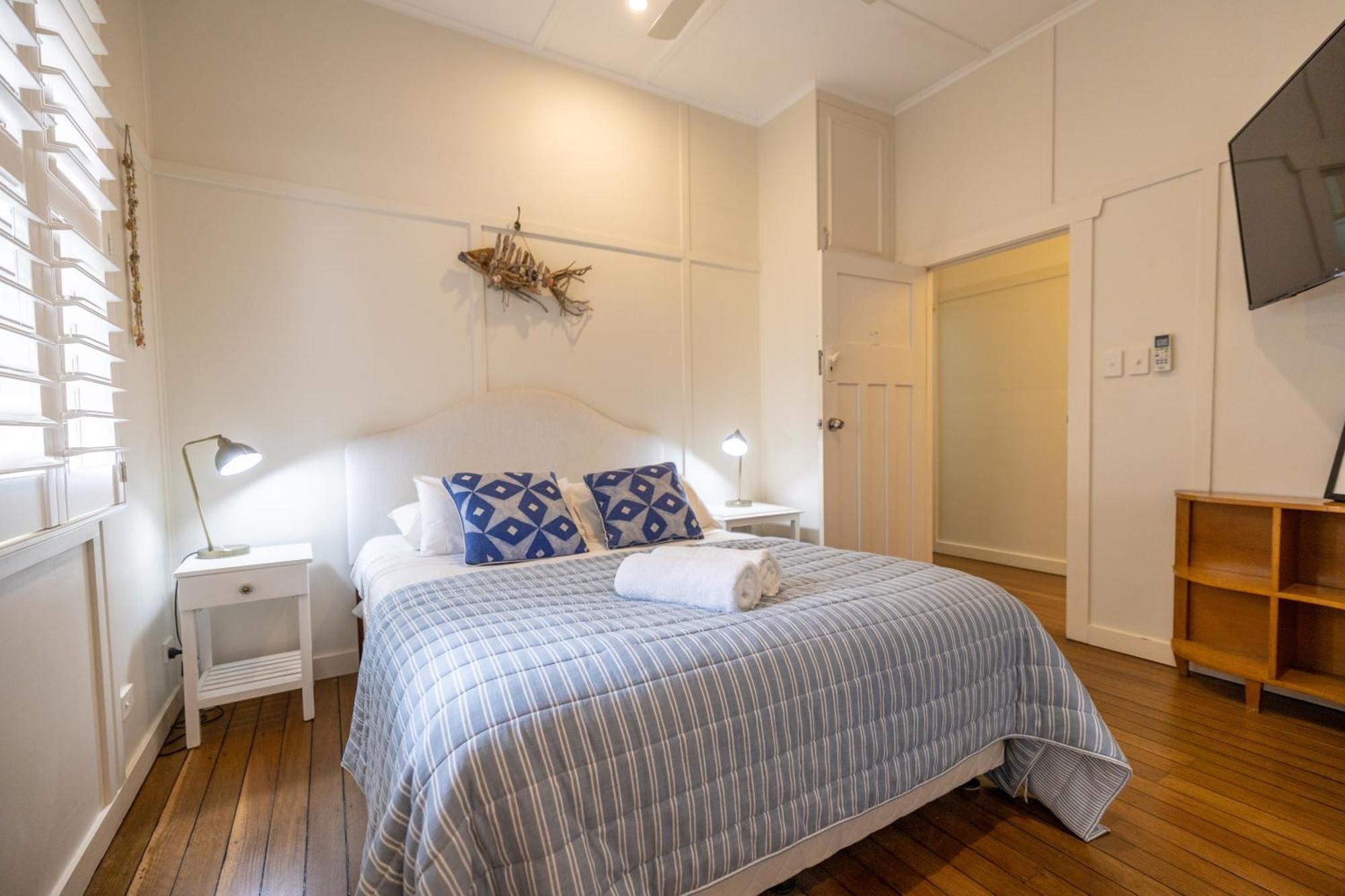 Barbara'S Guesthouse Μπάιρον Μπέι Εξωτερικό φωτογραφία